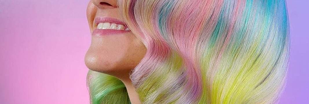 цветное мелирование волос в лобне